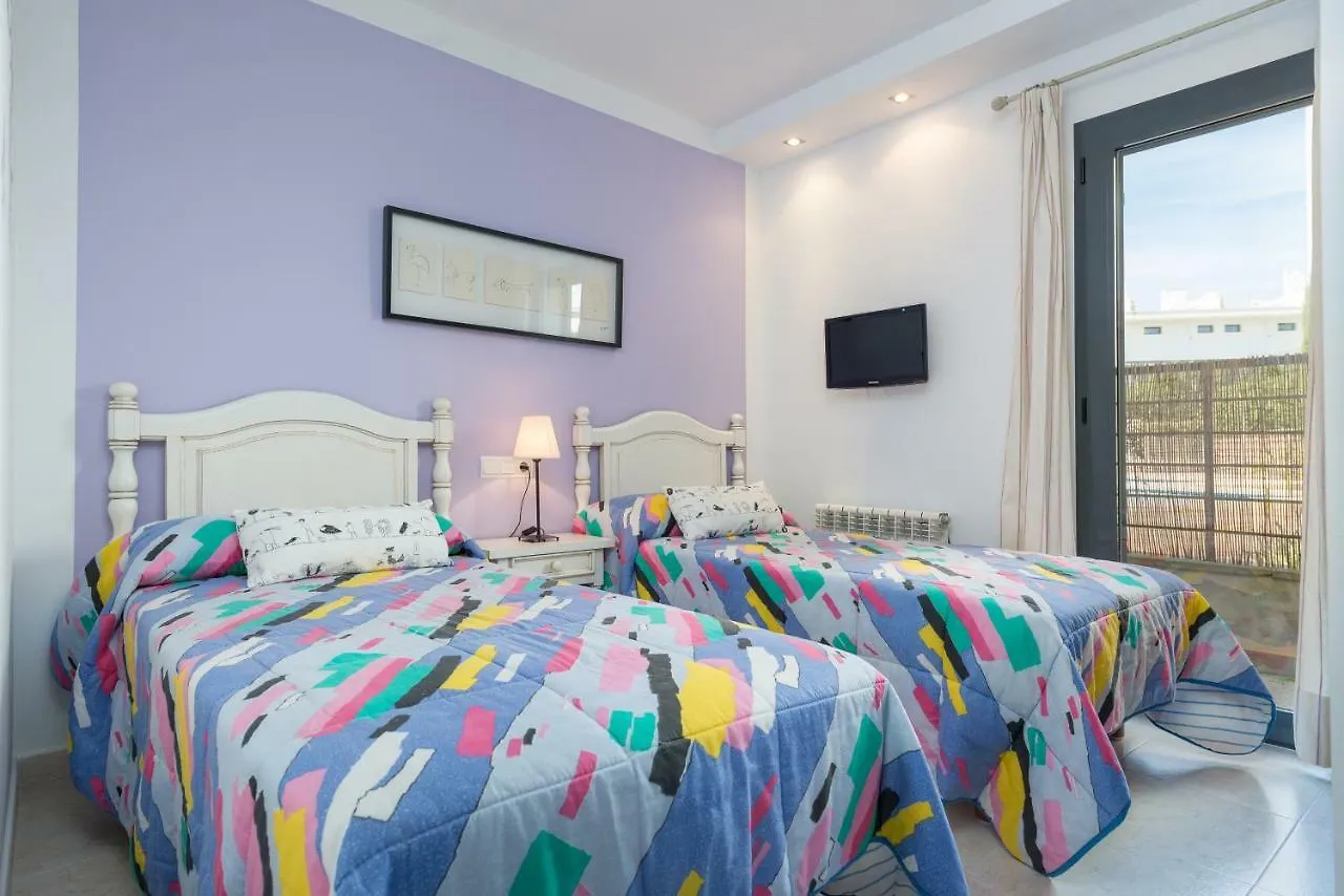 Residencial Llenaire Apartment Port de Pollença