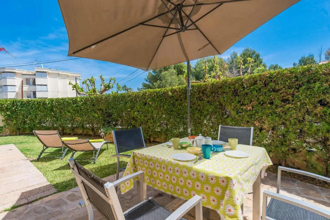 Residencial Llenaire Apartment Port de Pollenca