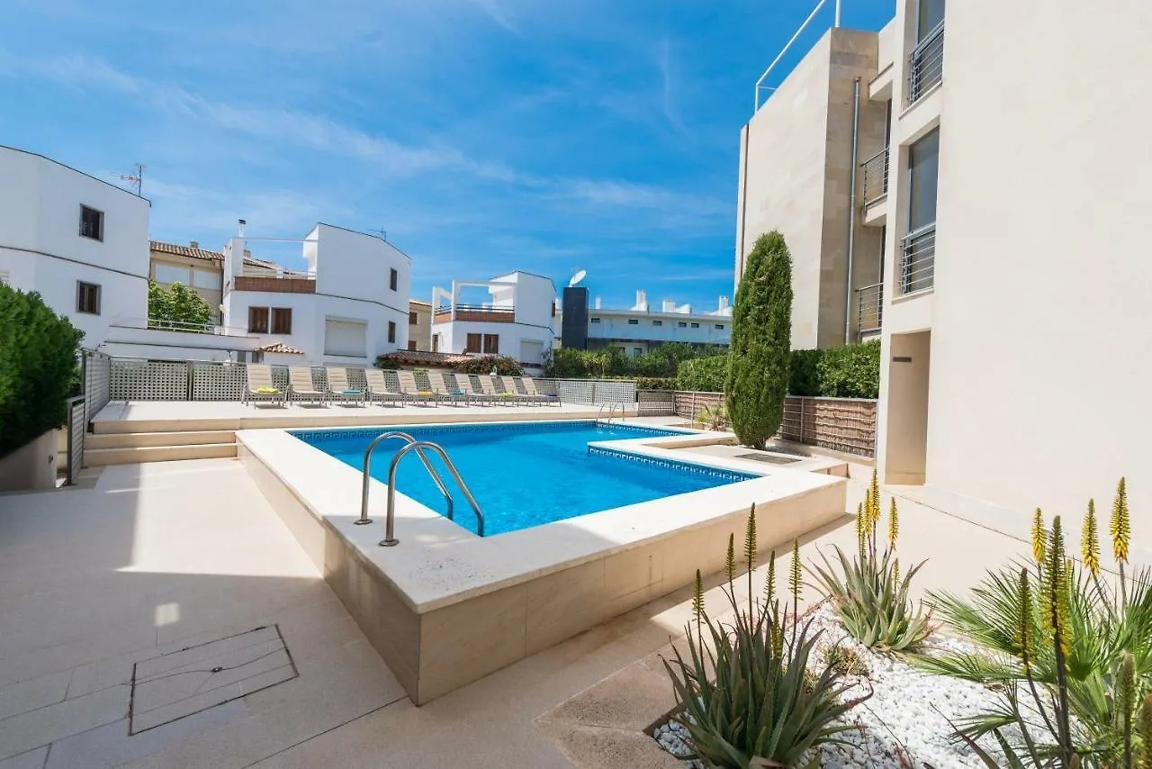 Residencial Llenaire Apartment Port de Pollenca 0*,