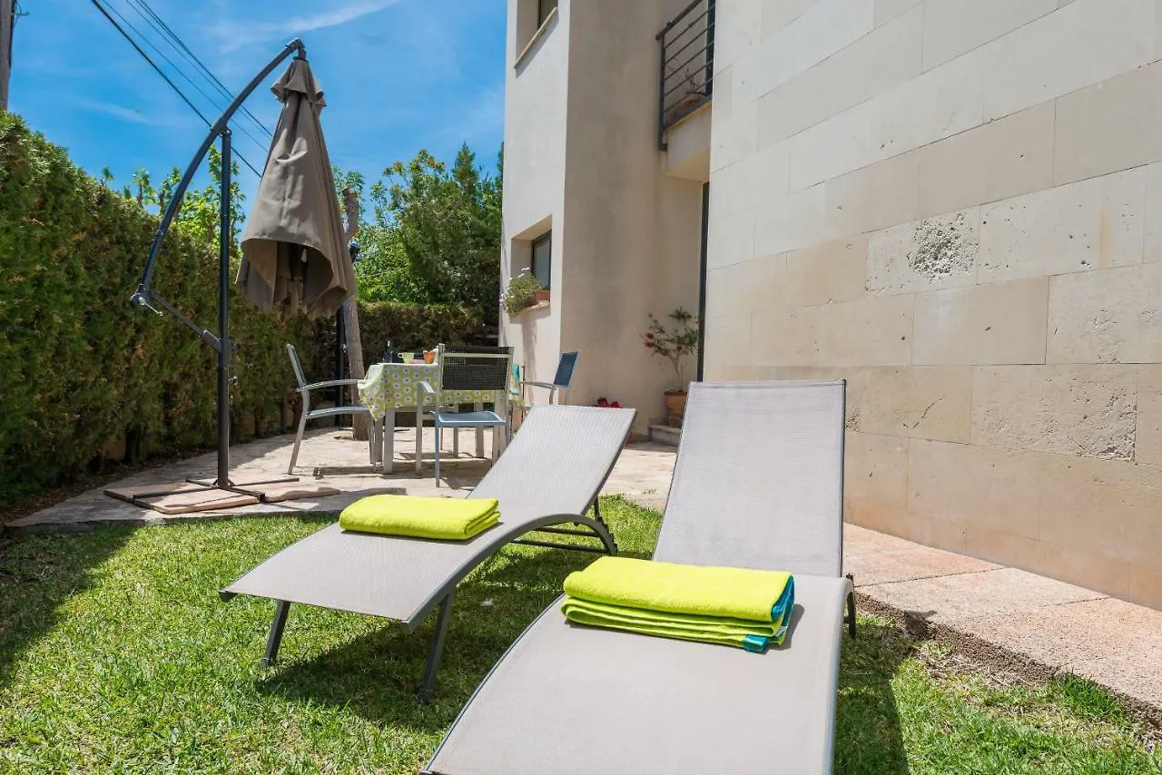 Residencial Llenaire Apartment Port de Pollenca